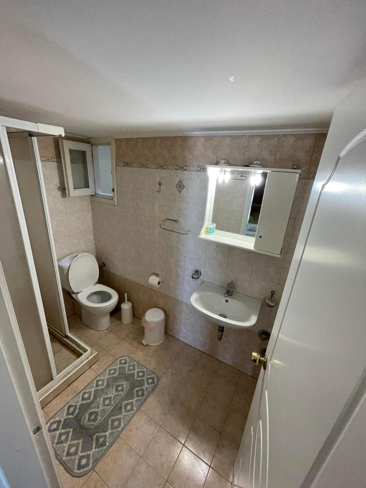 Apartment Hermes *